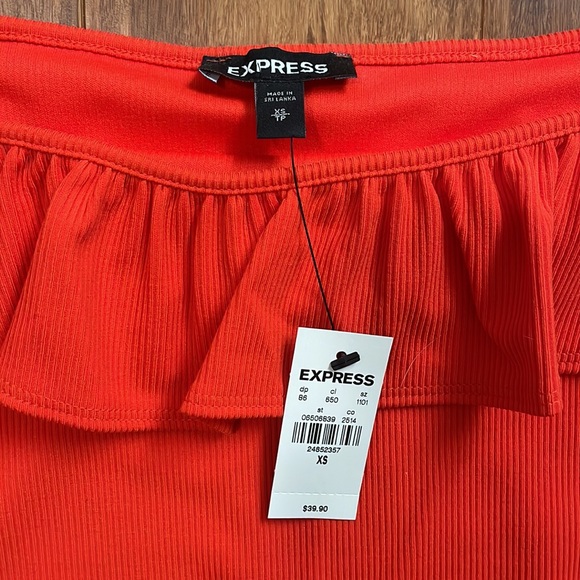 Express off the shoulder ribbed ruffle bodysuit, size XS, NWT!! - Picture 2 of 5
